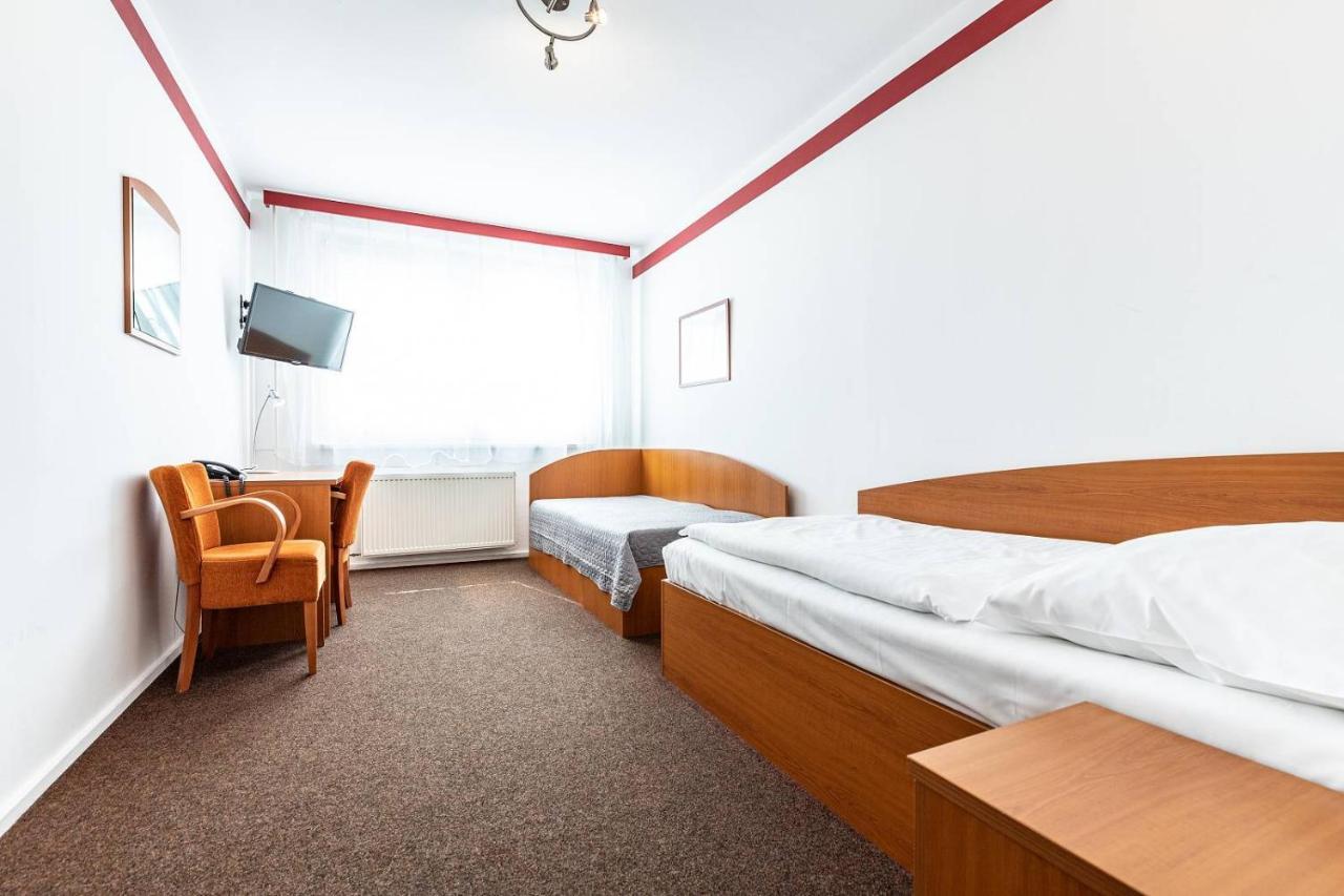 Hotel Krystal Hodonín Eksteriør billede